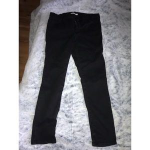 Levis soft black jeans